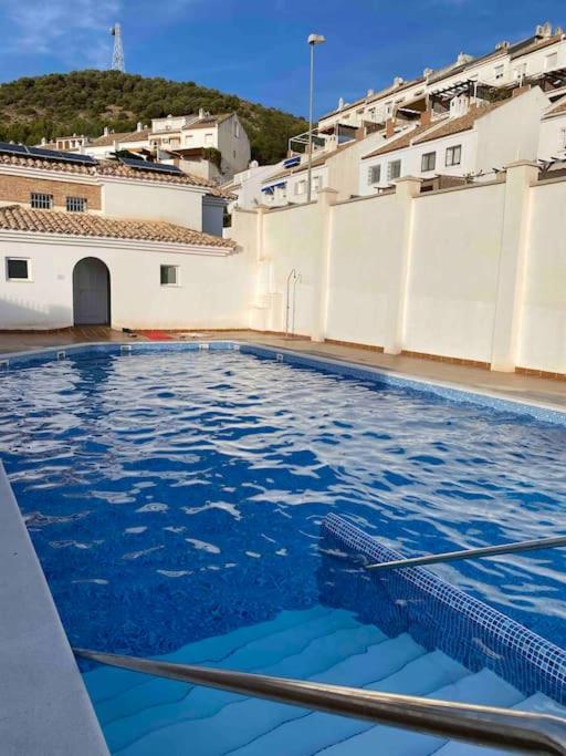 Casa Con Piscina Comunitaria En Albayzin Alto Villa Гранада Екстериор снимка