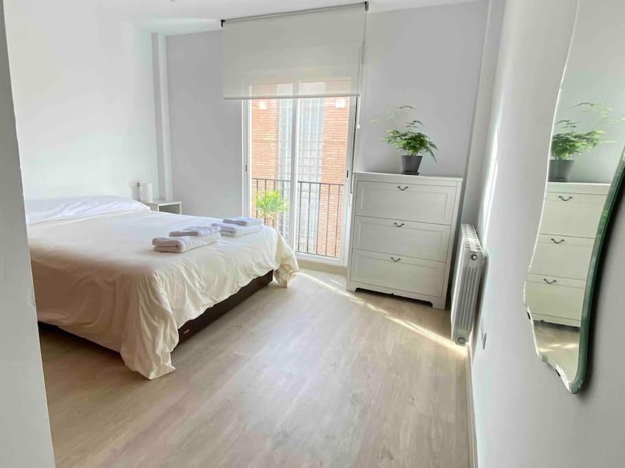 Casa Con Piscina Comunitaria En Albayzin Alto Villa Гранада Екстериор снимка